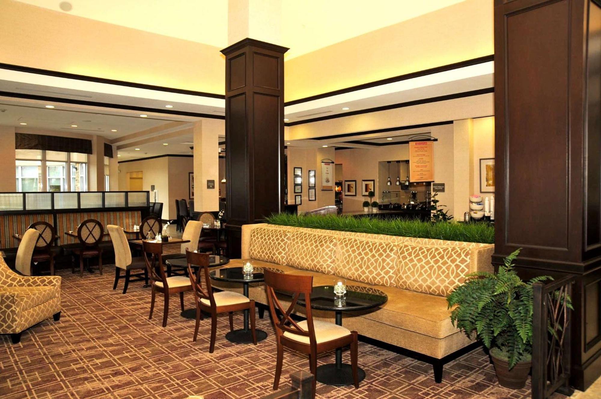 Hilton Garden Inn ניו בראונפלס מראה חיצוני תמונה