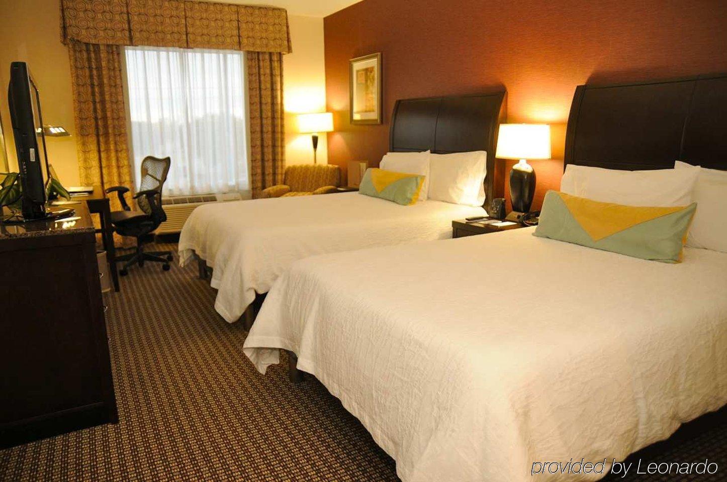 Hilton Garden Inn ניו בראונפלס חדר תמונה