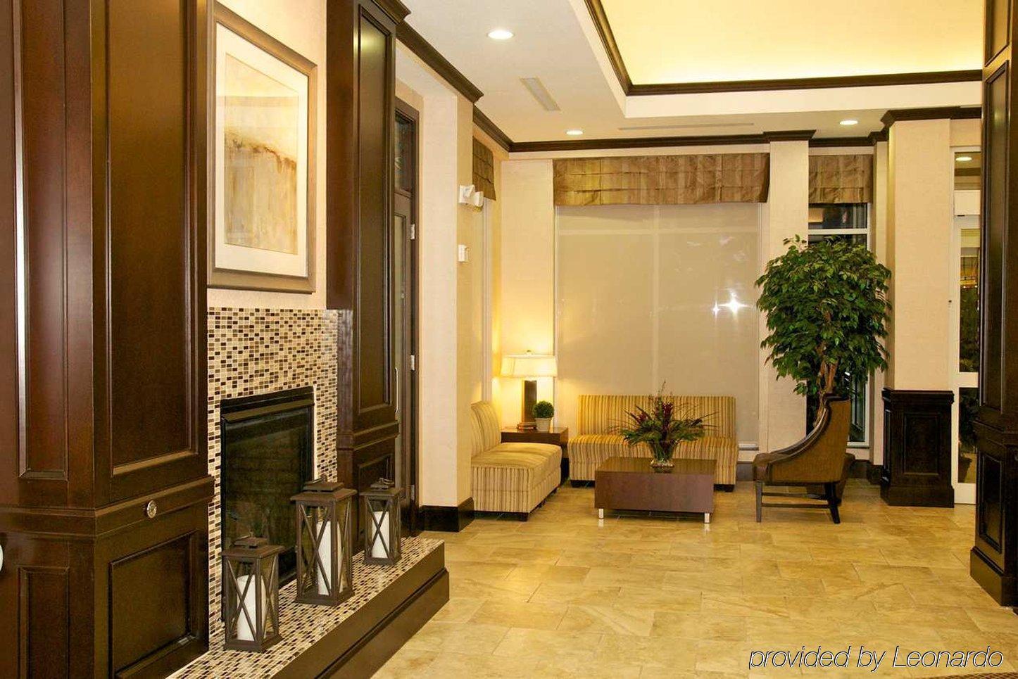 Hilton Garden Inn ניו בראונפלס מראה פנימי תמונה