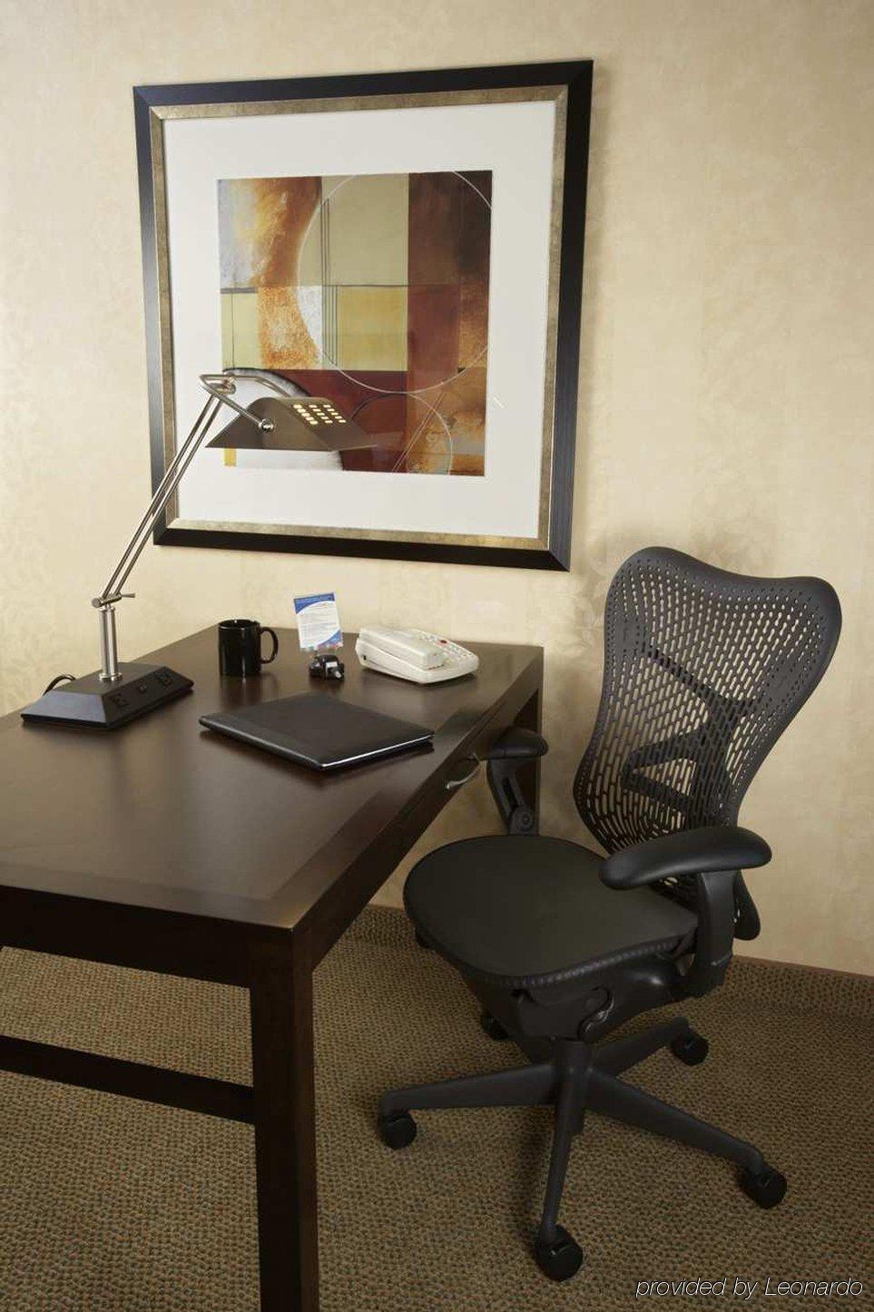 Hilton Garden Inn ניו בראונפלס חדר תמונה